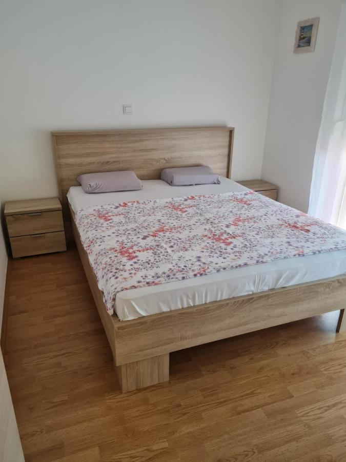 Apartment Nora Near The Beach Pula Buitenkant foto